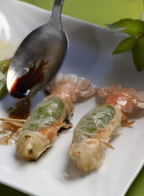 nems de langoustines jeunes poireaux meunière au parmesan , Guy Guilloux